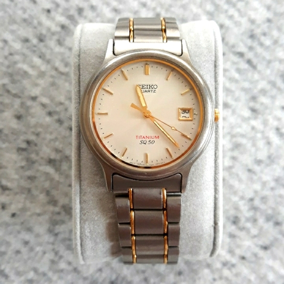 Seiko Other - Seiko Quartz men's watch titanium and gold wristband